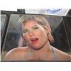 Image 9 : Qty 10 Celebrity Photos: Patrick Stewart, Jayma Mays & Others, Some Signed