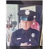 Image 3 : Qty 10 Celebrity Photos: Robin Williams, Lynda Carter & Others, Some Signed