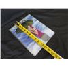 Image 14 : Qty 5 Celebrity Photos: Jenna Elfman, Nicole Eggert & Others, Some Signed w/ COA