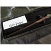 Image 16 : Harry Potter Books, 2 Player Starter Set, Hogwarts Note Cards, Wand w/ Illuminating Tip, etc