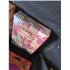 Image 3 : Harry Potter Books, 2 Player Starter Set, Hogwarts Note Cards, Wand w/ Illuminating Tip, etc