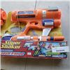 Image 2 : 2 NEW SUPER SOAKER FLASH FLOOD WATER GUNS