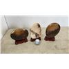 Image 1 : 3 NEW PAINTABLE STONE STANDS AND MARBLE ORB