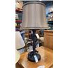 Image 2 : FLOOR LAMP AND TABLE LAMP