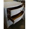 Image 3 : WHITE WICKER 4 DRAWER CHEST OF DRAWERS