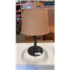 Image 2 : 3 UNIQUE TABLE LAMPS