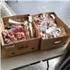 Image 1 : 2 BOXES OF CRYSTAL, VASES AND COLLECTIBLES