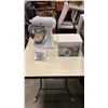 Image 1 : KITCHENAID ULTRA POWER STAND MIXER WITH ACCESSORIES