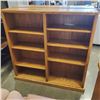 Image 1 : OAK BOOKSHELF
