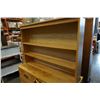 Image 9 : 4 DRAWER MAPLE DESK WITH CHAIR