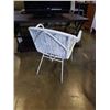 Image 4 : 2 MID CENTURY WICKER CHAIRS