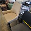 Image 3 : 2 MODERN PLASTIC CHAIRS