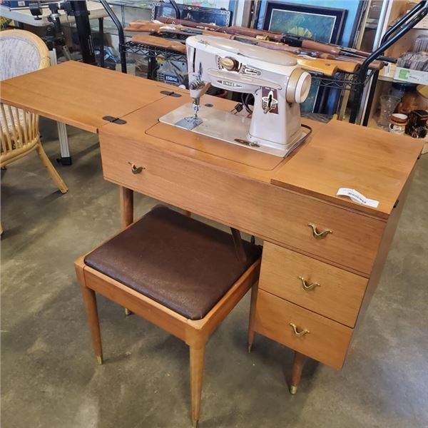 VINTAGE SINGER SEWING MACHINE IN MID CENTURY TABLE