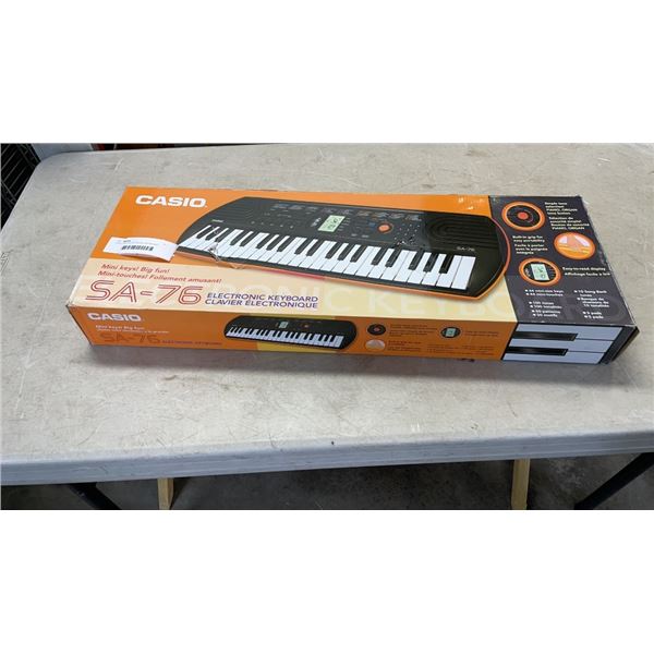 CASIO SA-76 ELECTRONIC KEYBOARD - TESTED WORKING, RETAIL $79