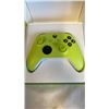 Image 2 : MICROSOFT XBOX WIRELESS CONTROLLER, ELECTRIC VOLT QAU-00021 - TESTED WORKING, RETAIL $74