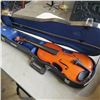 Image 1 : SKYLARK VIOLIN AND BOW NEEDS WORK