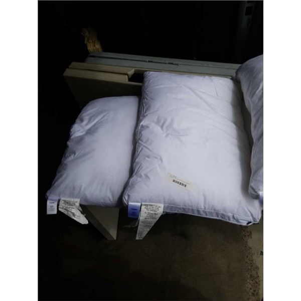 2 CASPER STANDARD ORIGINAL CASPER PILLOWS LOW LOFT