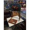 Image 1 : SET OF FOUR VINTAGE TV TRAYS AND 3 SERVING TRAYS