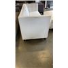 Image 4 : MODERN SOFA AND OVERSIZED OTTOMAN