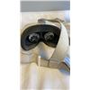 Image 3 : OCULUS QUEST 2 256GB V2 - TESTED WORKING, RETAIL $549