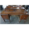 Image 2 : ANTIQUE VANITY DRESSER WITH MIRROR