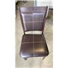 Image 2 : METAL BASE GLASSTOP TABLE WITH 4 CHAIRS