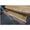 Image 3 : 4 DRAWER MAPLE CHEST OF DRAWERS