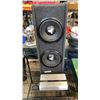 Image 1 : JL AUDIO SUBWOOFER AND AMPLIFIER
