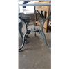 Image 2 : METAL PATIO BISTRO SET