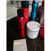 Image 2 : LOT OF HAIR PRODUCTS - SPRAYS, CONDITIONER, ETC