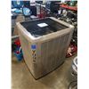 Image 1 : YORK AFFINITY 3S CENTRAL AIR CONDITIONING UNIT  MODEL CZB06011C - WORKING, HAS REFRIGERANT