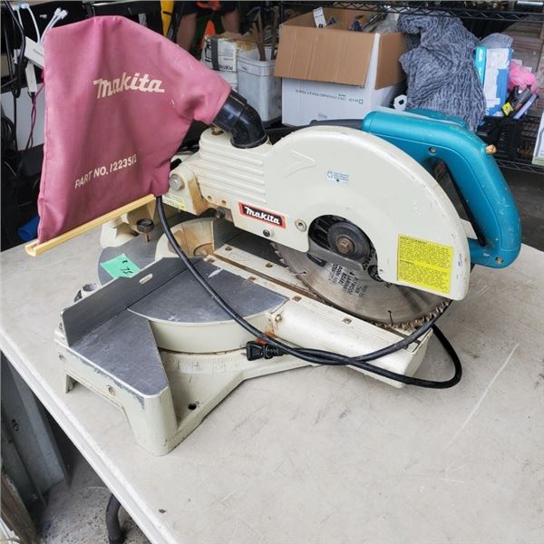 MAKITA SLIDING COMPOUND MITRE SAW