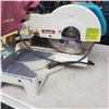Image 2 : MAKITA SLIDING COMPOUND MITRE SAW