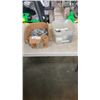 Image 1 : TRAY OF SWAGELOK FITTINGS AND TRAY OF ANCHOR SHACKLES