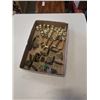 Image 1 : TRAY OF VINTAGE FURNITURE HARDWARE