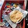 Image 2 : TRAY OF HAIR ACCESSORIES COLLECTIBLES, COWBOY HATS, DU RAGS AND HEAD TOWELS