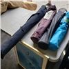 Image 1 : PATIO UMBRELLA AND 3 FOLDING CAMP CHAIRS