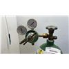 Image 2 : OXYGEN TANK AND REGULATORS