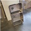 Image 2 : IKEA HALLESTAD 8FT COUNTERTOP AND DOUBLE STAINLESS SINK WITH DRAINS