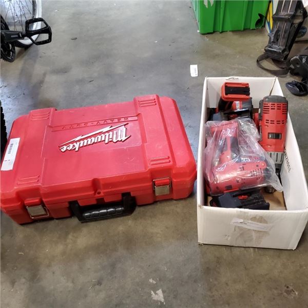 MILWAUKEE CORDLESS TOOLS BATTERIES AND CHARGERS V28