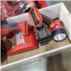 Image 4 : MILWAUKEE CORDLESS TOOLS BATTERIES AND CHARGERS V28