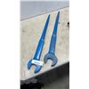 Image 2 : 2 AIR NAILERS AND 2 SPUD WRENCHES 1 13/16