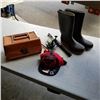 Image 1 : 2 FISHING RODS, STOOL, PAIR OF RUBBER BOOTS SIZE 10 AND TACKLE BOX