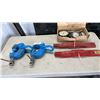 Image 1 : 2 PLATE CLAMPS WITH 4 LAWN MOWER BLADES AND GAUGES