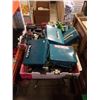 Image 1 : 3 TRAYS OF VARIOUS CORDLESS TOOLS