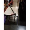 Image 1 : 5 FOOT WRECKING BAR AND WEED PULLER