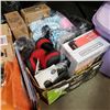 Image 2 : 2 BOXES AND 2 BAGS OF NEW ITEMS