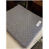 Image 2 : 100 ABSORBANT SHEETS 16" X 16"