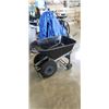 Image 2 : BLACK YARDWORKS WHEELBARROW