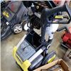 Image 4 : KARCHER 1900 PSI PRESSURE WASHER WITH TRAY OF SPARE GUNS/NOZZLES